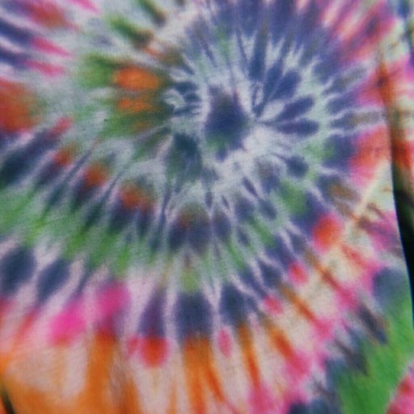 ~Price Drop~TieDye spiral t-shirt - Picture 2 of 2